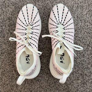 APL techloom zip line